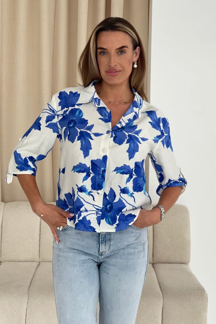 Analee Short Sleeve Shirt Blue Floral - Image 4